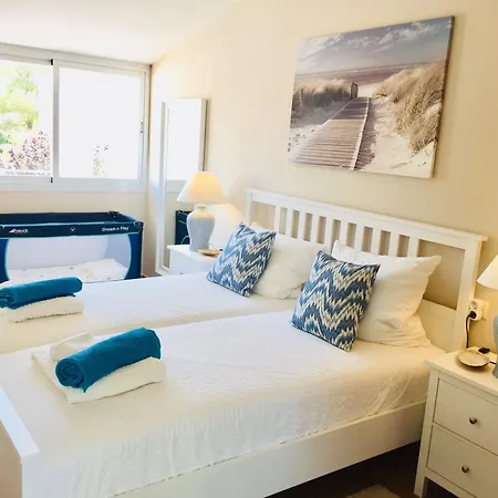 Strandvilla And Ocean In Son Serra de Marina
