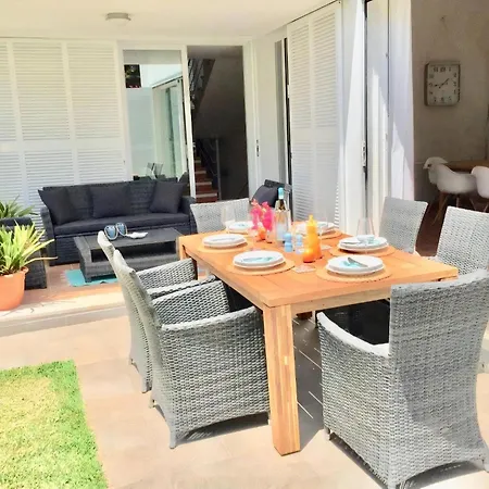 Strandvilla And Ocean In * Son Serra de Marina